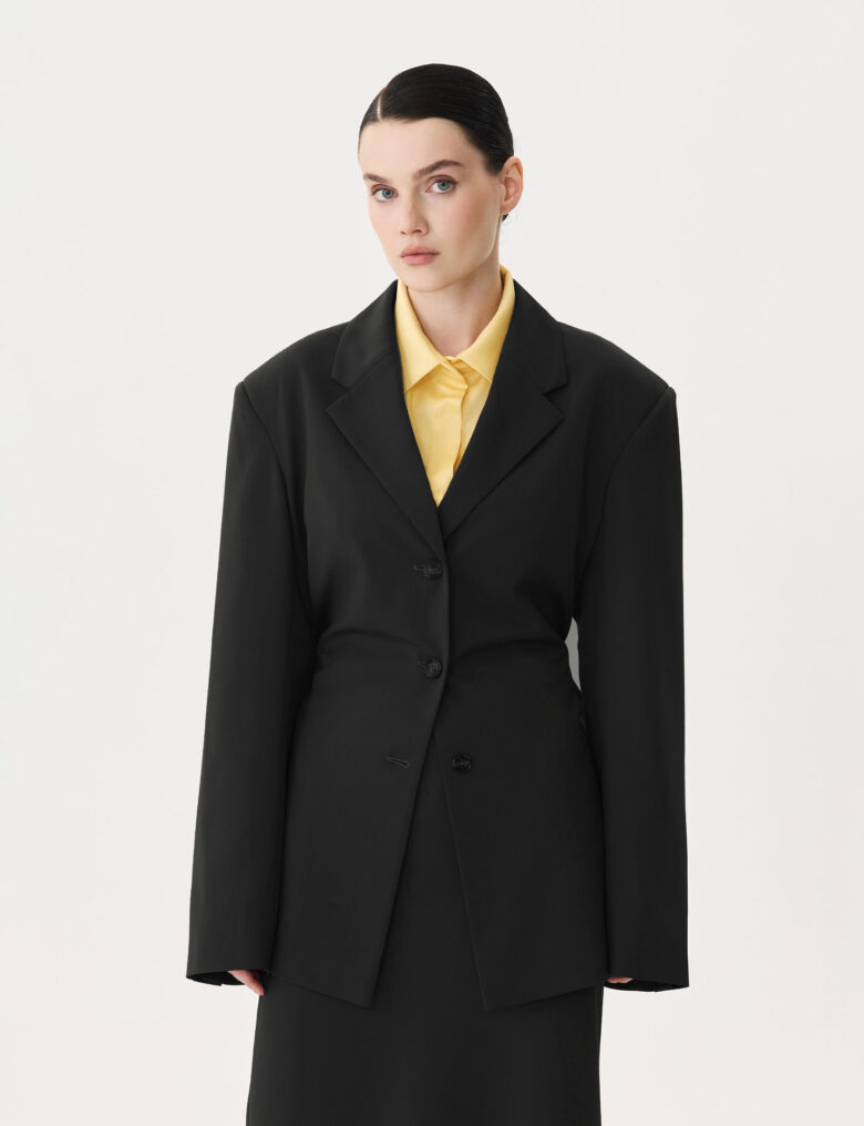 Жакет из коллекции Fall-Winter 25/26 Victoria Andreyanova
