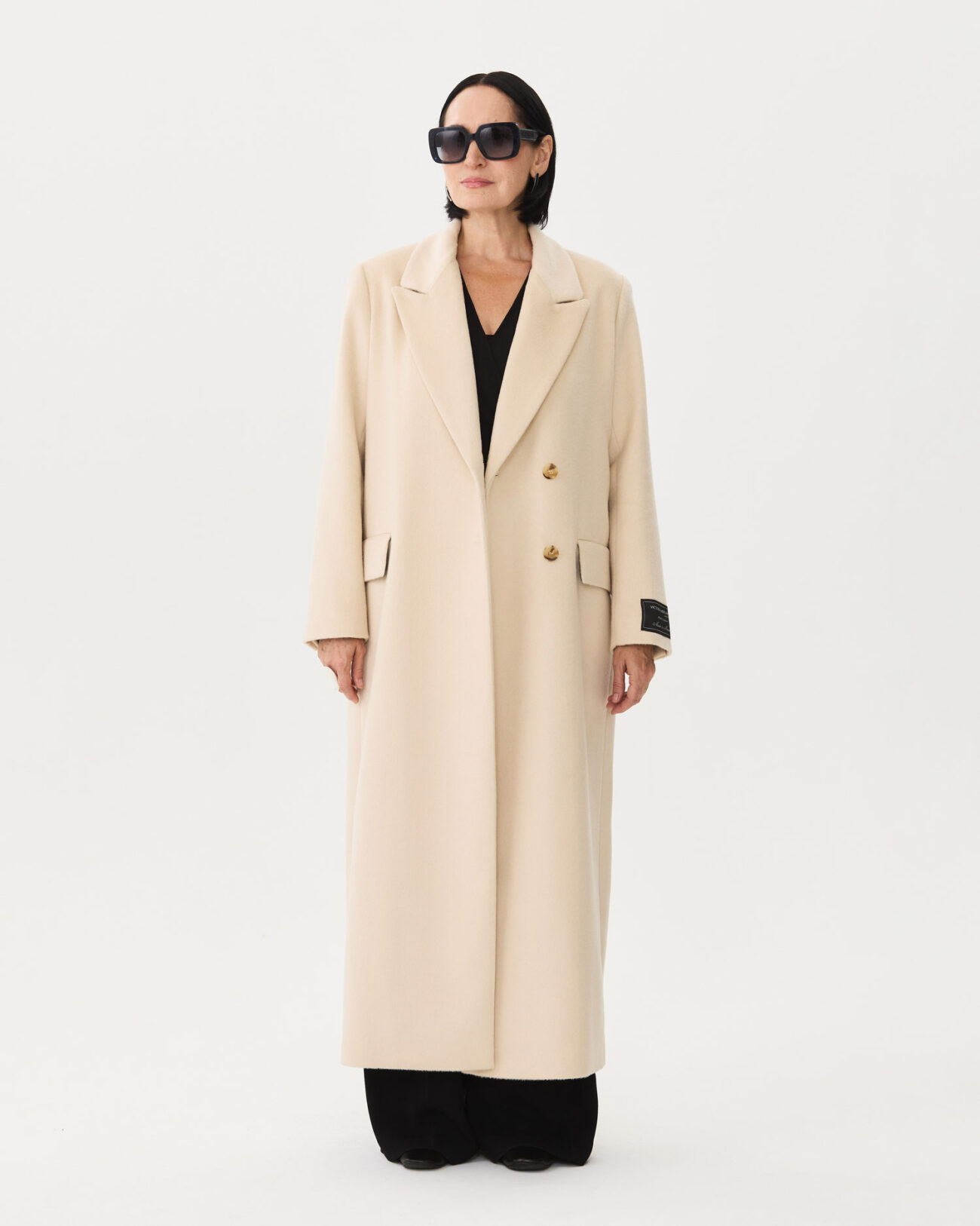Пальто из коллекции Fall-Winter 24/25 Victoria Andreyanova