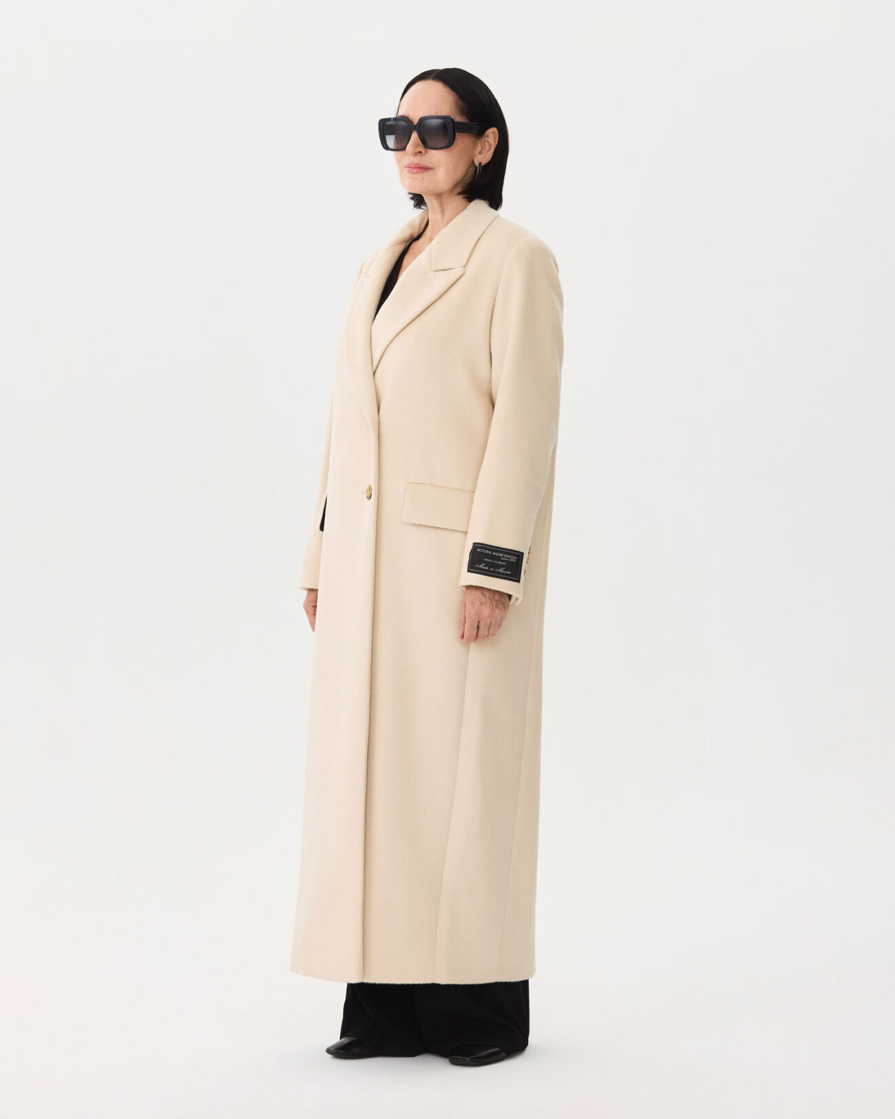 Пальто из коллекции Fall-Winter 24/25 Victoria Andreyanova