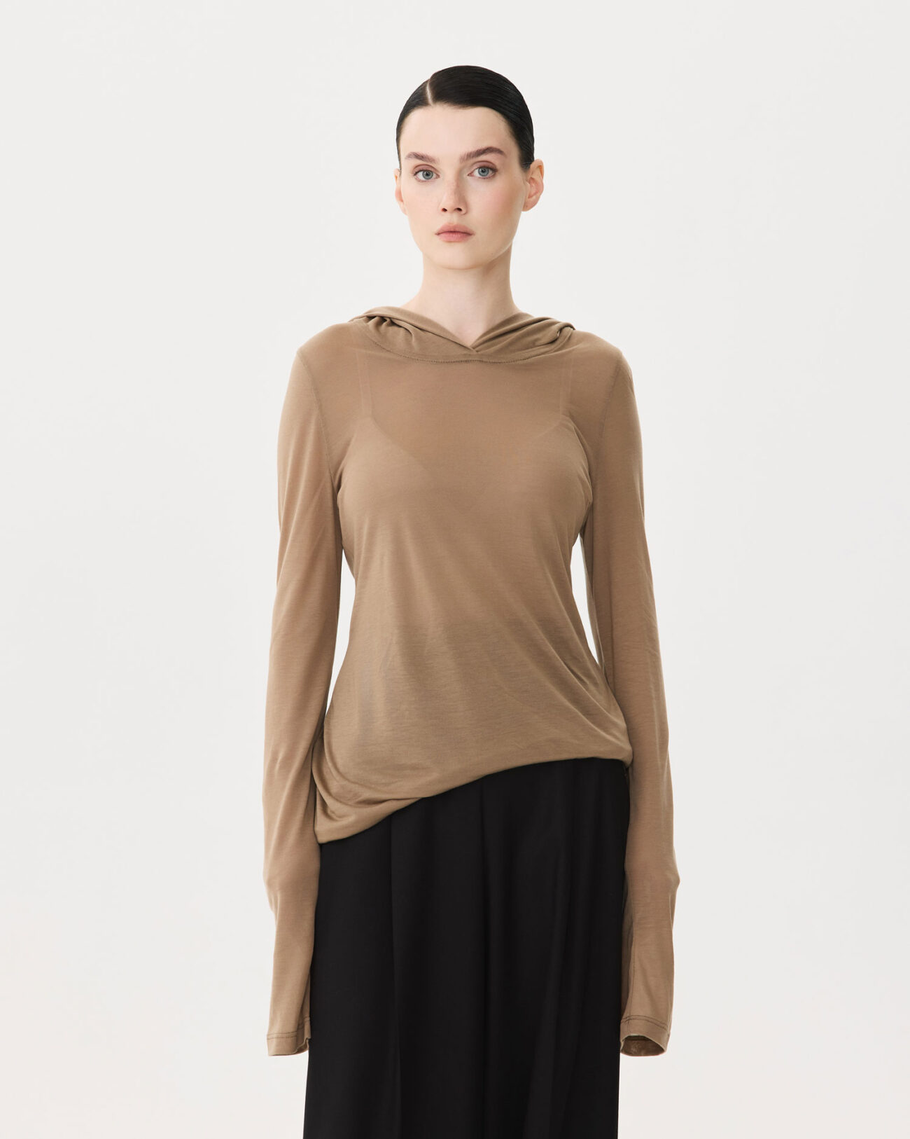 Лонгслив из коллекции Fall-Winter 25/26 Victoria Andreyanova