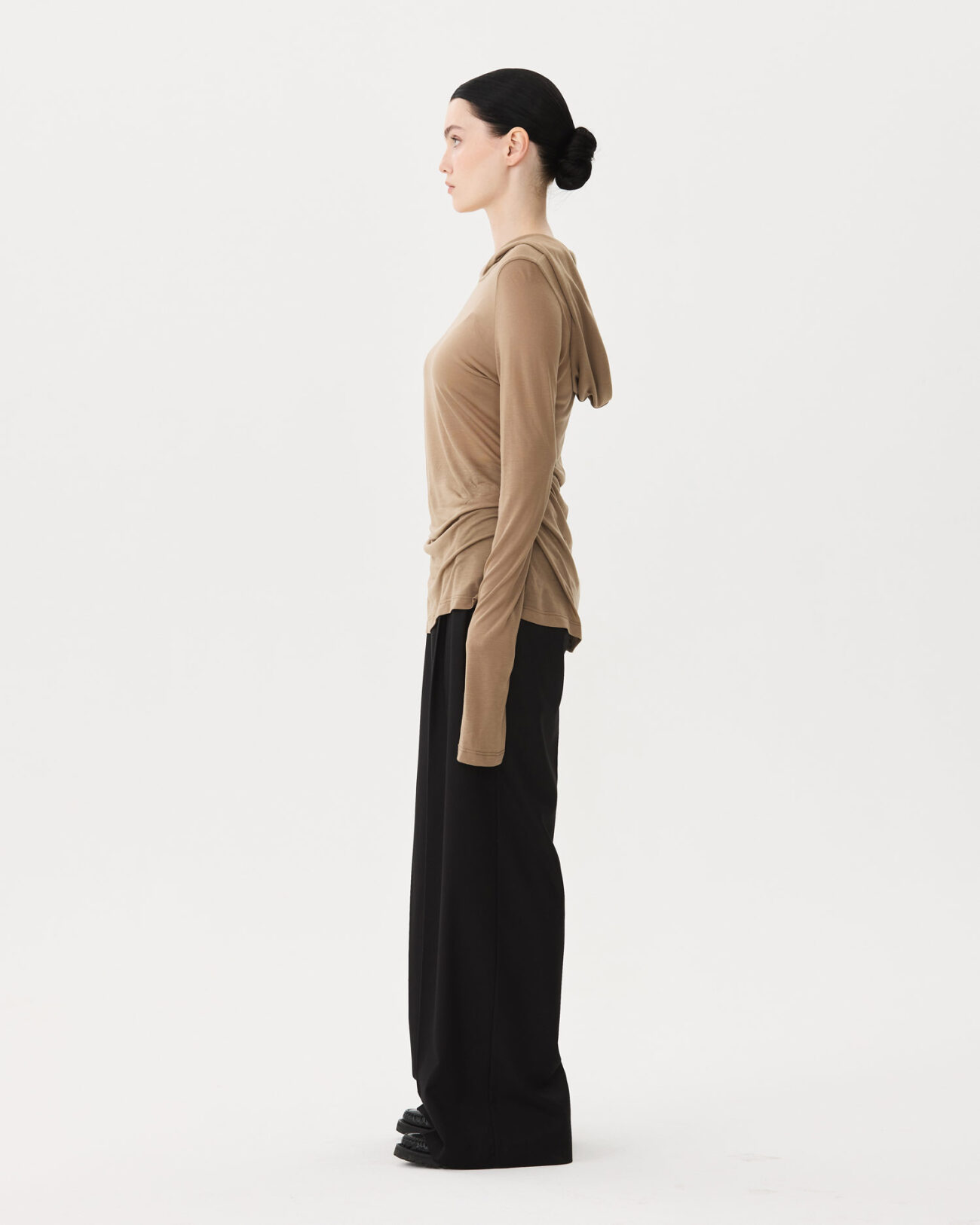 Лонгслив из коллекции Fall-Winter 25/26 Victoria Andreyanova