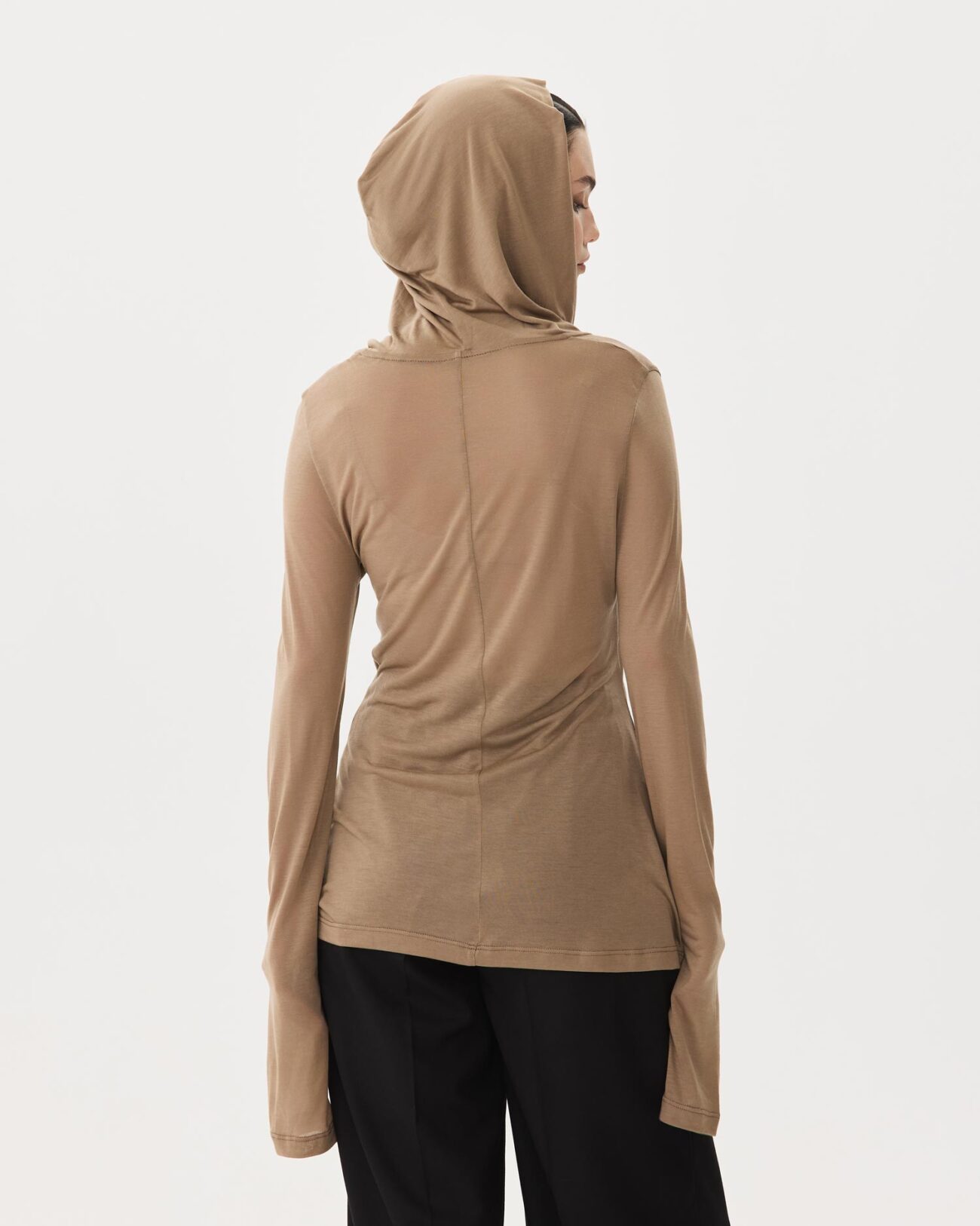 Лонгслив из коллекции Fall-Winter 25/26 Victoria Andreyanova