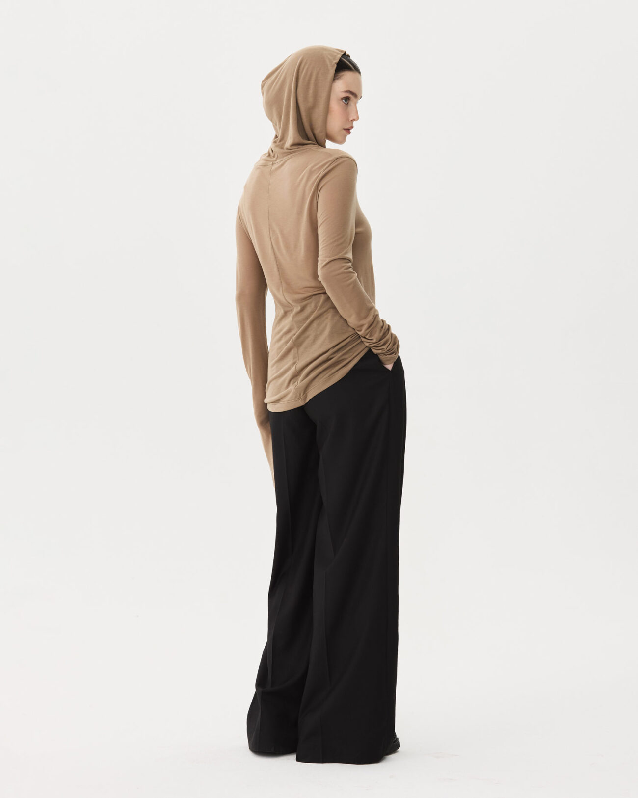 Лонгслив из коллекции Fall-Winter 25/26 Victoria Andreyanova
