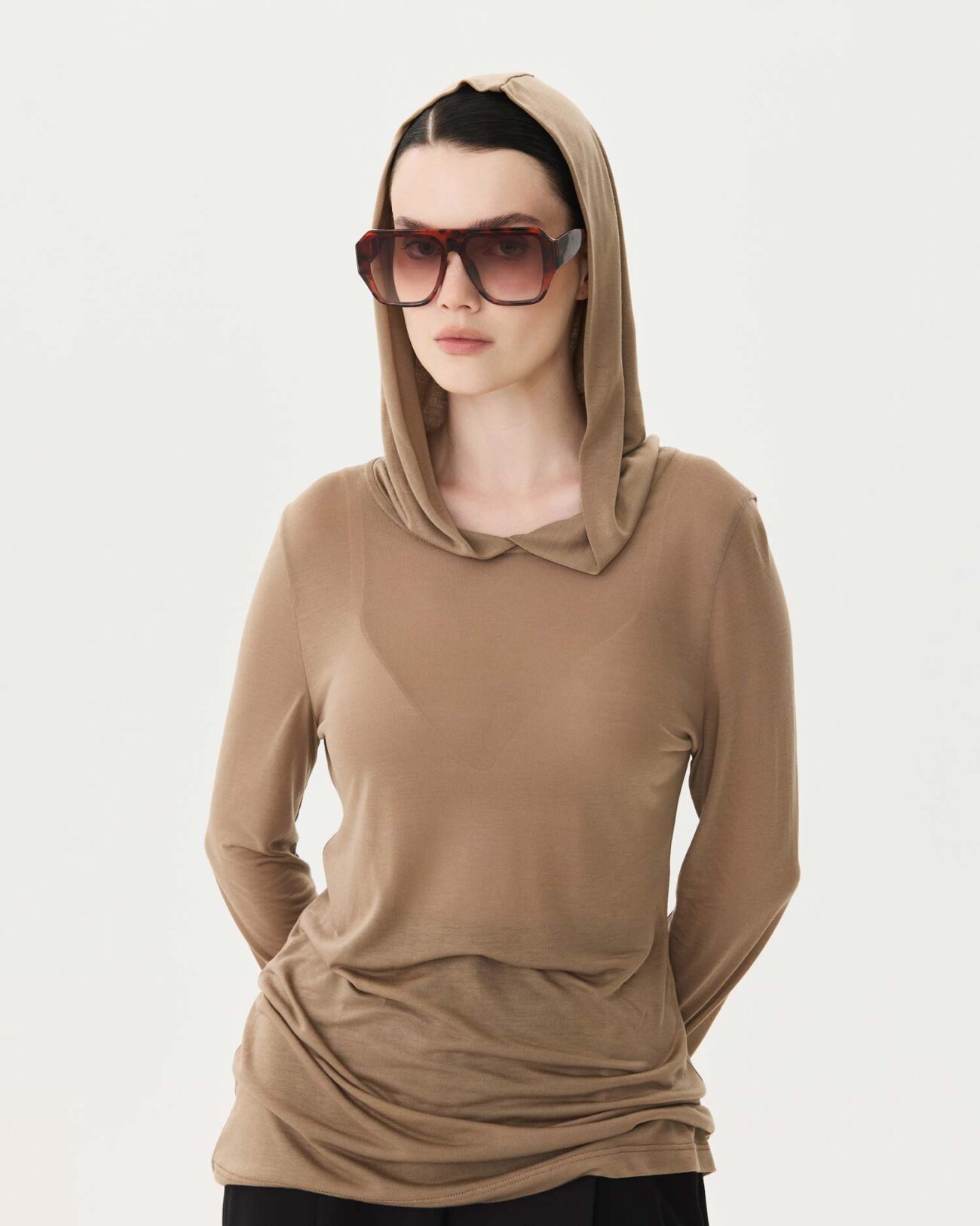 Лонгслив из коллекции Fall-Winter 25/26 Victoria Andreyanova