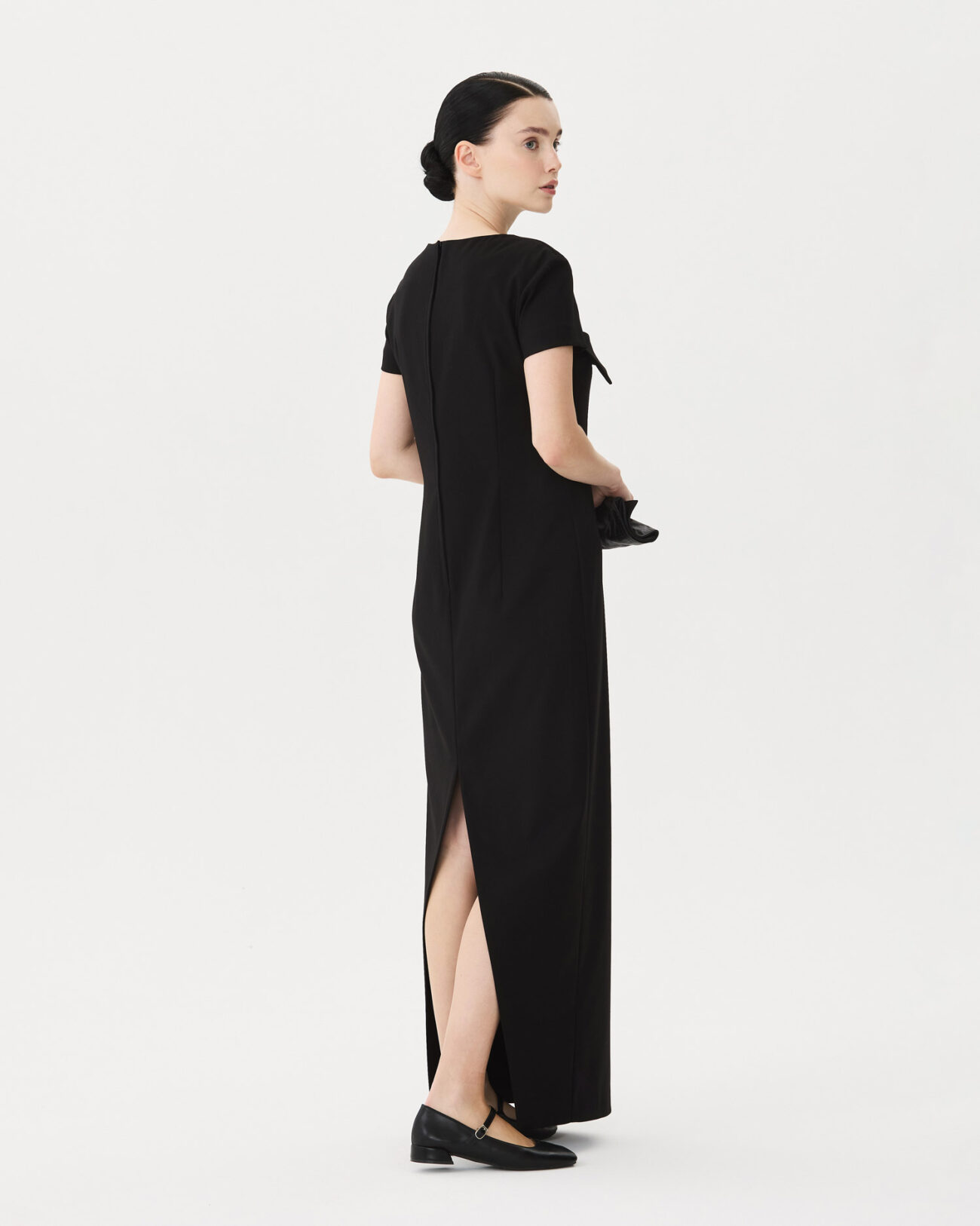Платье из коллекции Fall-Winter 25/26 Victoria Andreyanova