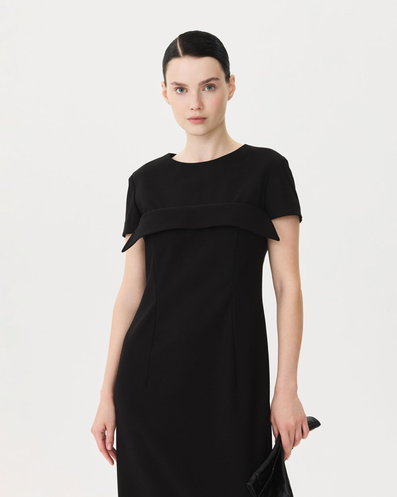 Платье из коллекции Fall-Winter 25/26 Victoria Andreyanova
