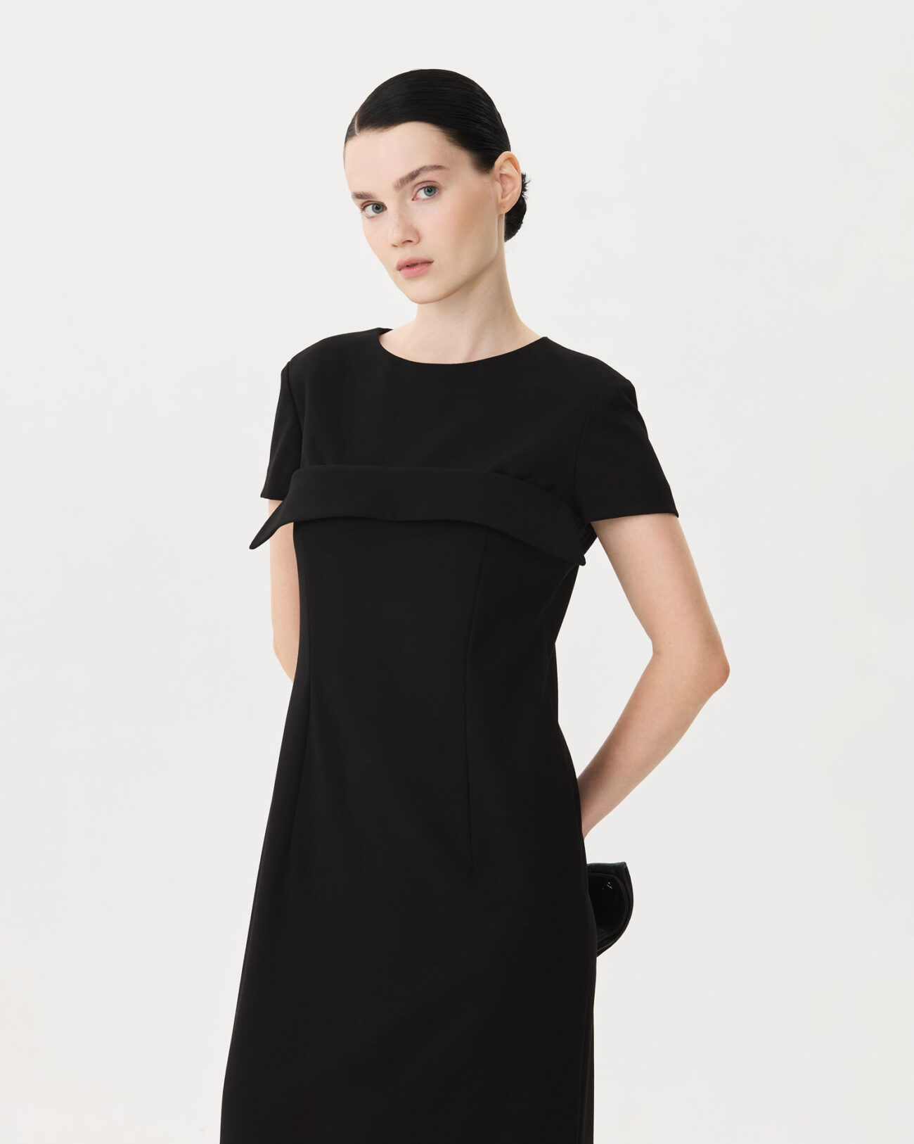 Платье из коллекции Fall-Winter 25/26 Victoria Andreyanova