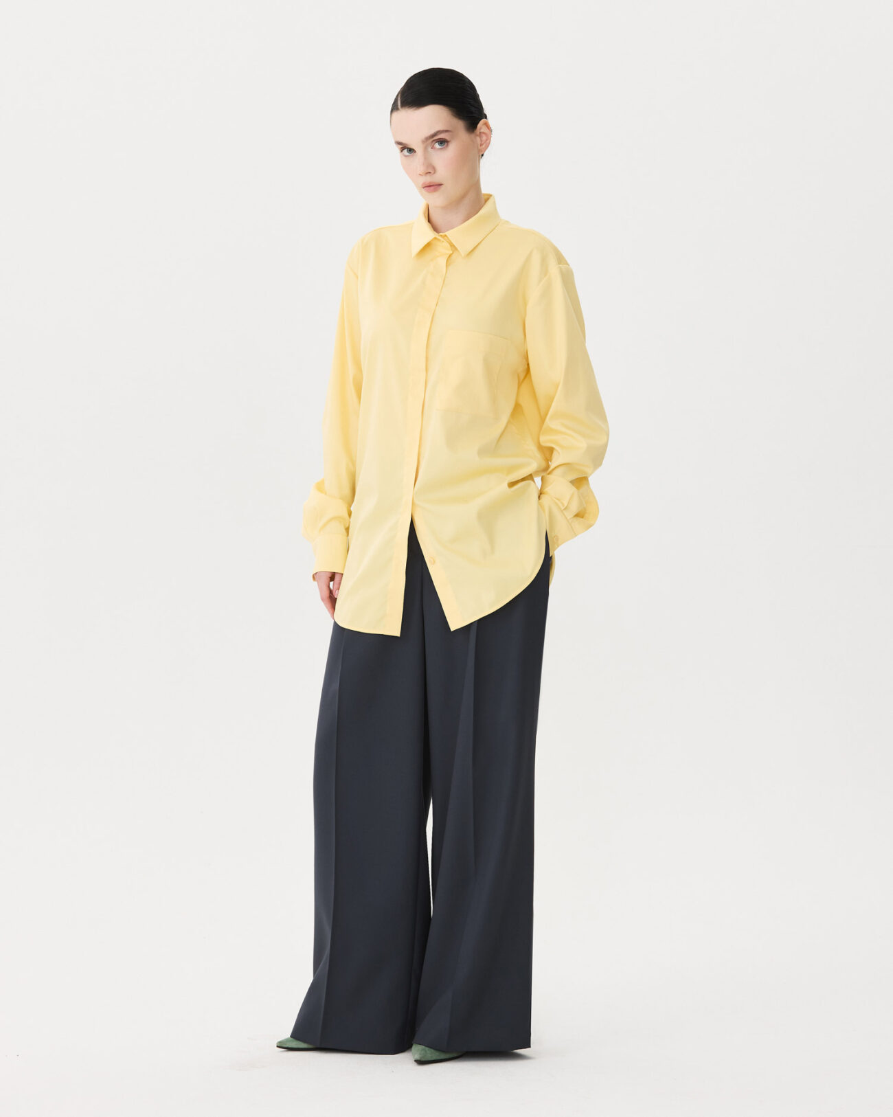 Рубашка из коллекции Fall-Winter 25/26 Victoria Andreyanova