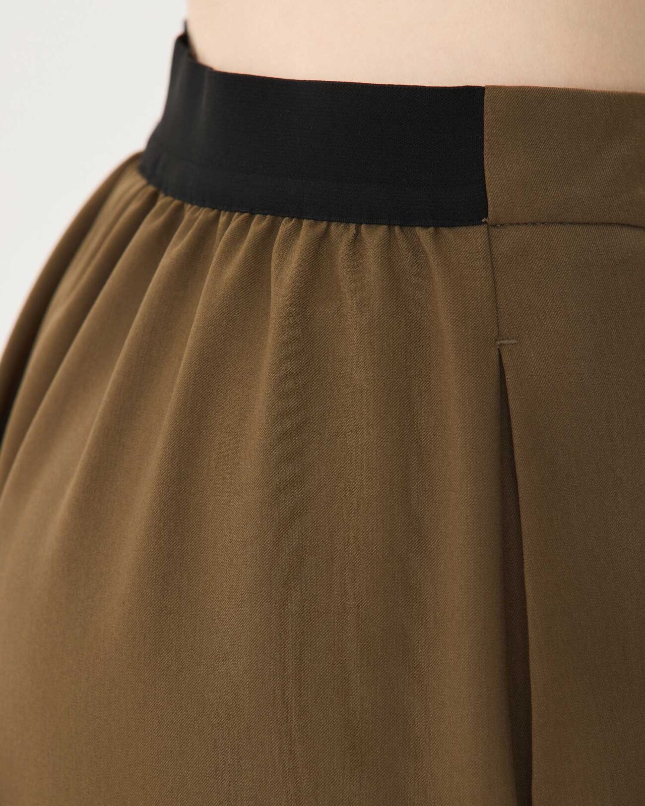 Брюки из коллекции Fall-Winter 25/26 Victoria Andreyanova