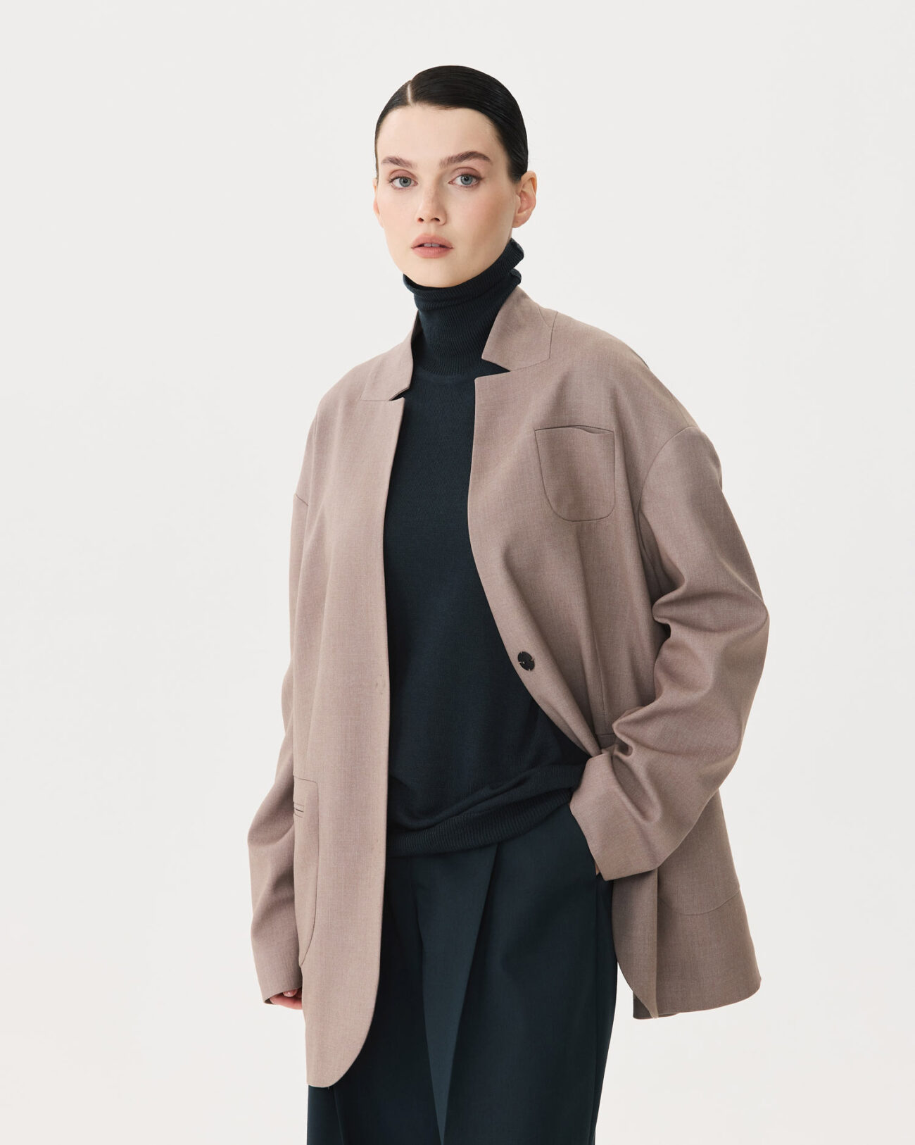 Жакет из коллекции Fall-Winter 25/26 Victoria Andreyanova