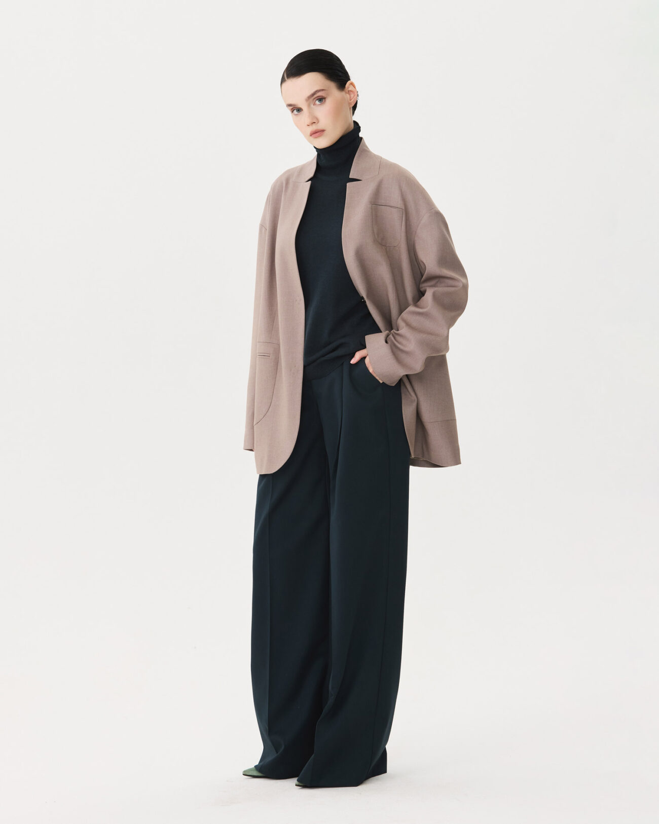 Жакет из коллекции Fall-Winter 25/26 Victoria Andreyanova