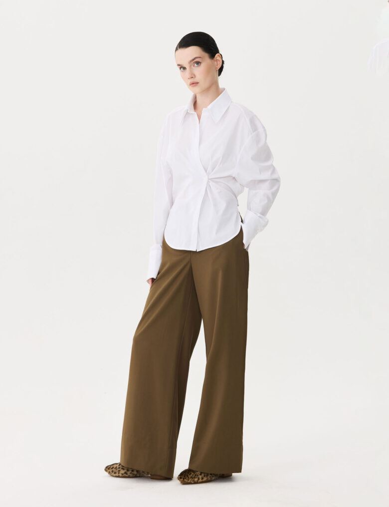 Брюки из коллекции Fall-Winter 25/26 Victoria Andreyanova