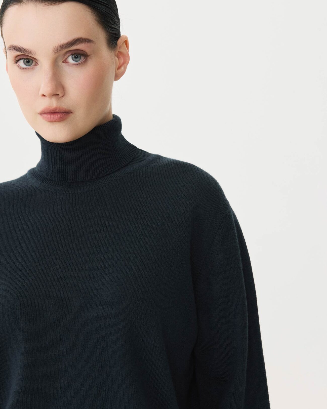 Водолазка из коллекции Fall-Winter 25/26 Victoria Andreyanova