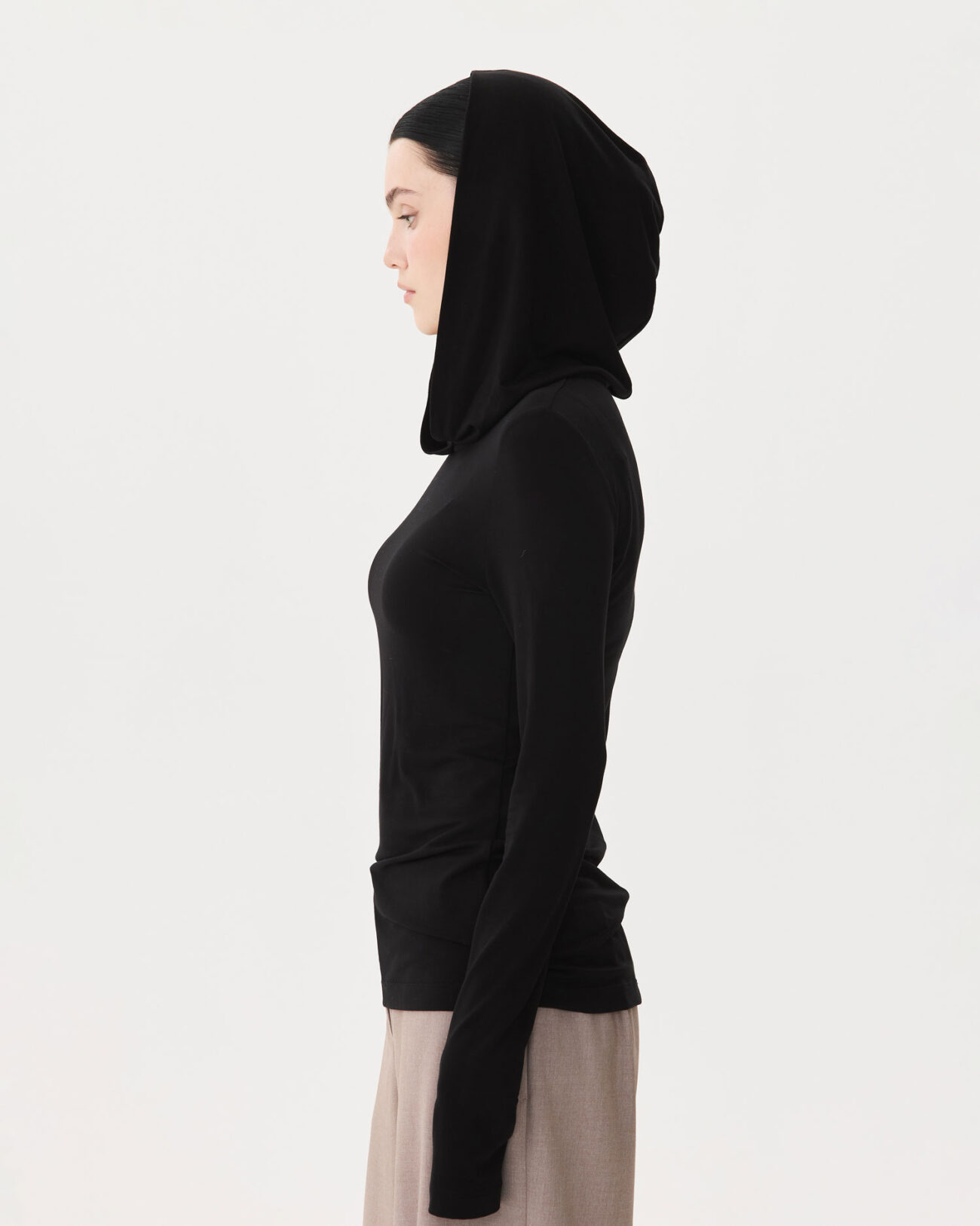 Лонгслив из коллекции Fall-Winter 25/26 Victoria Andreyanova