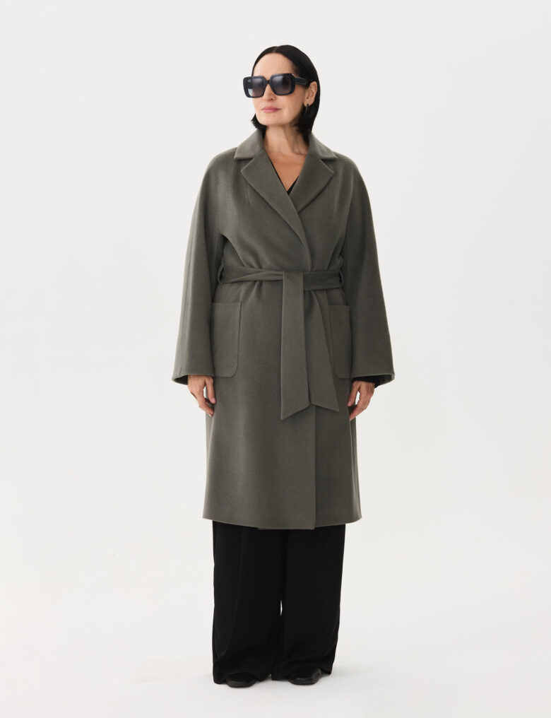 Женское пальто из коллекции Fall-Winter 25/26 Victoria Andreyanova