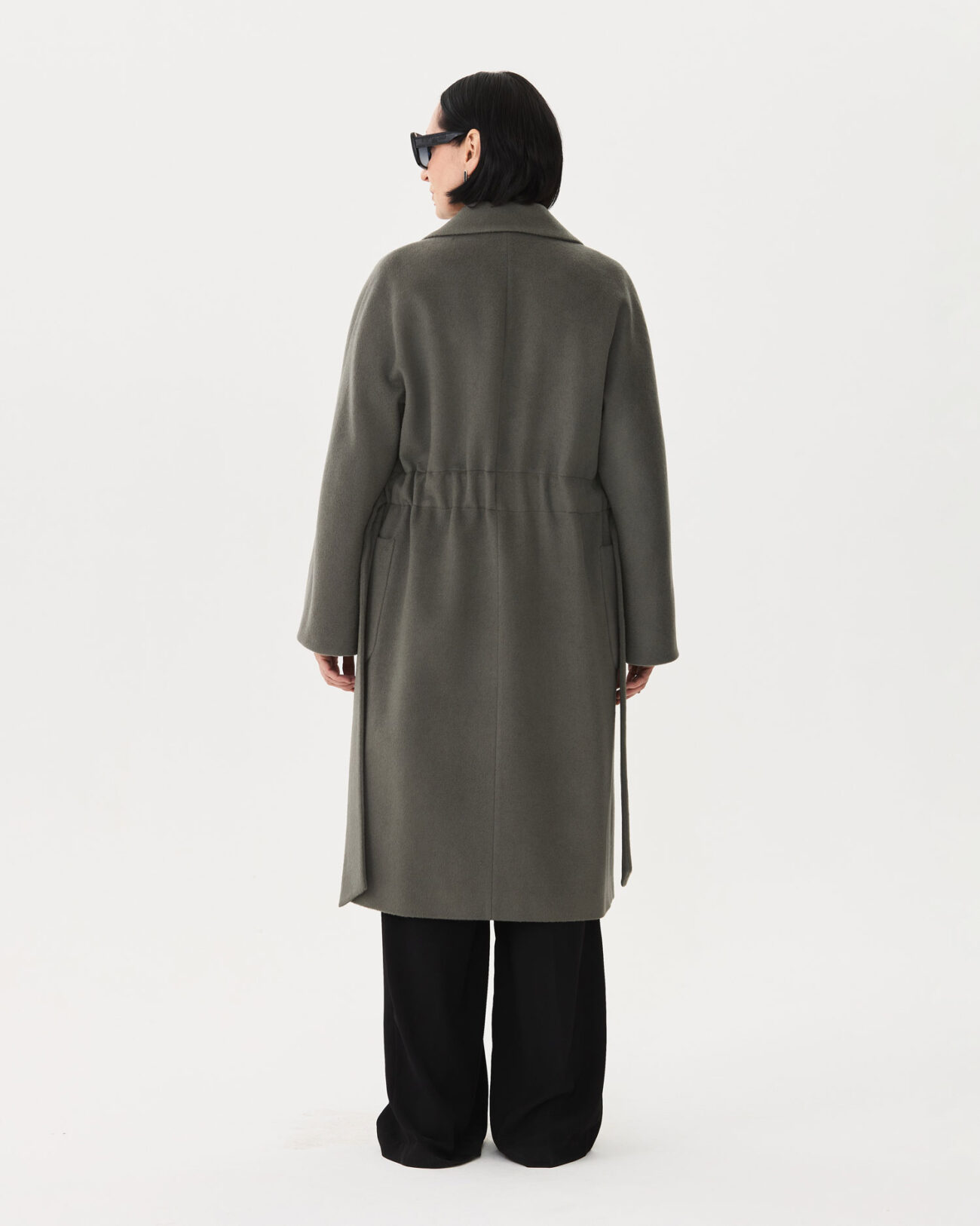 Женское пальто из коллекции Fall-Winter 25/26 Victoria Andreyanova