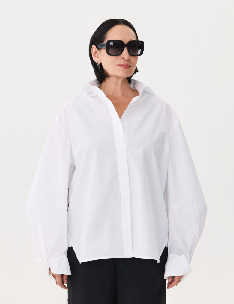 Женская рубашка из коллекции Fall-Winter 25/26 Victoria Andreyanova