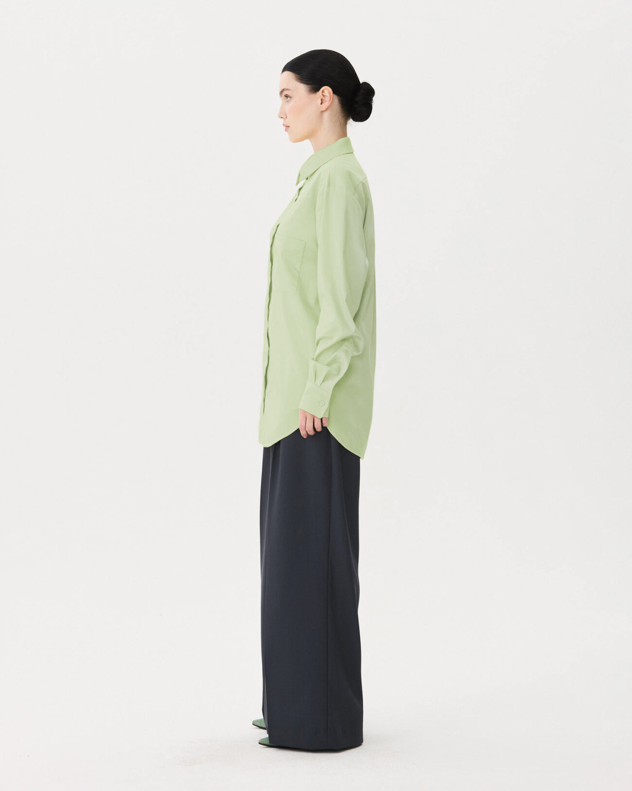 Рубашка из коллекции Fall-Winter 25/26 Victoria Andreyanova