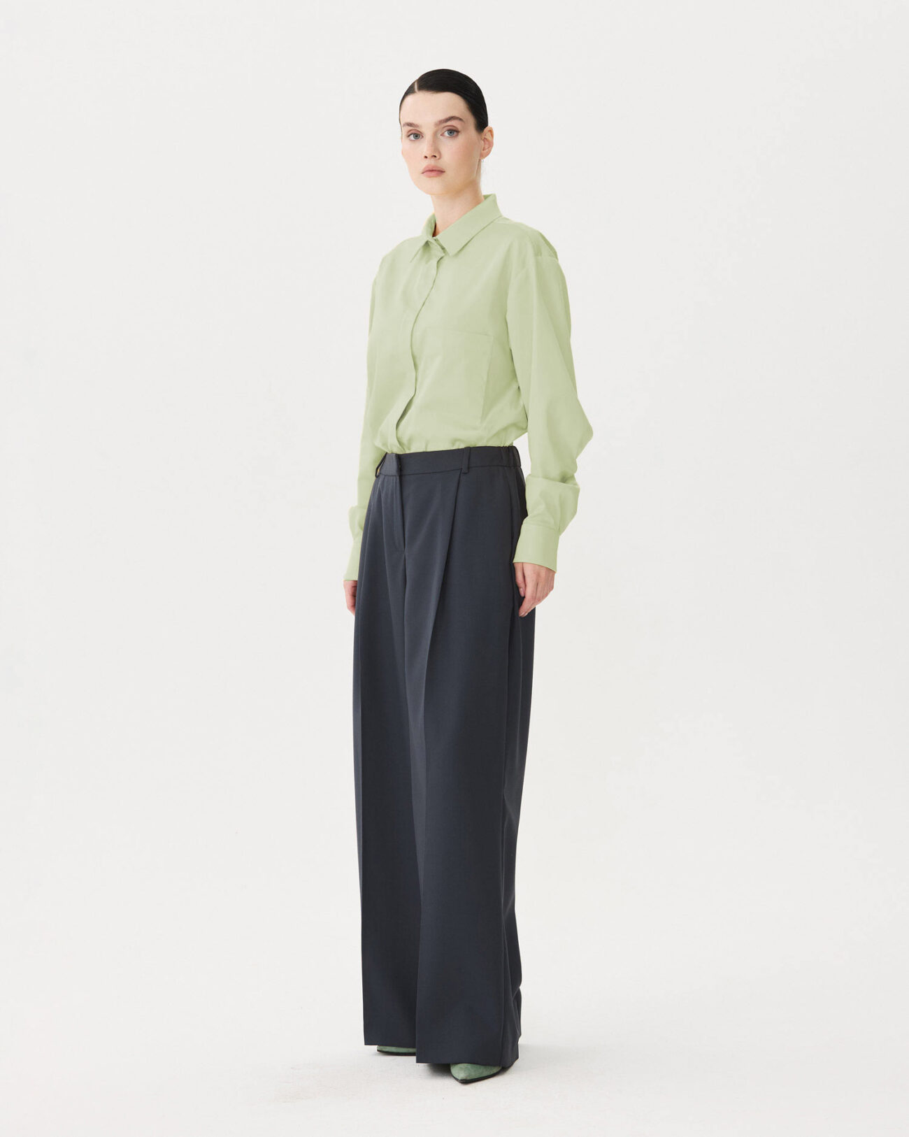 Рубашка из коллекции Fall-Winter 25/26 Victoria Andreyanova