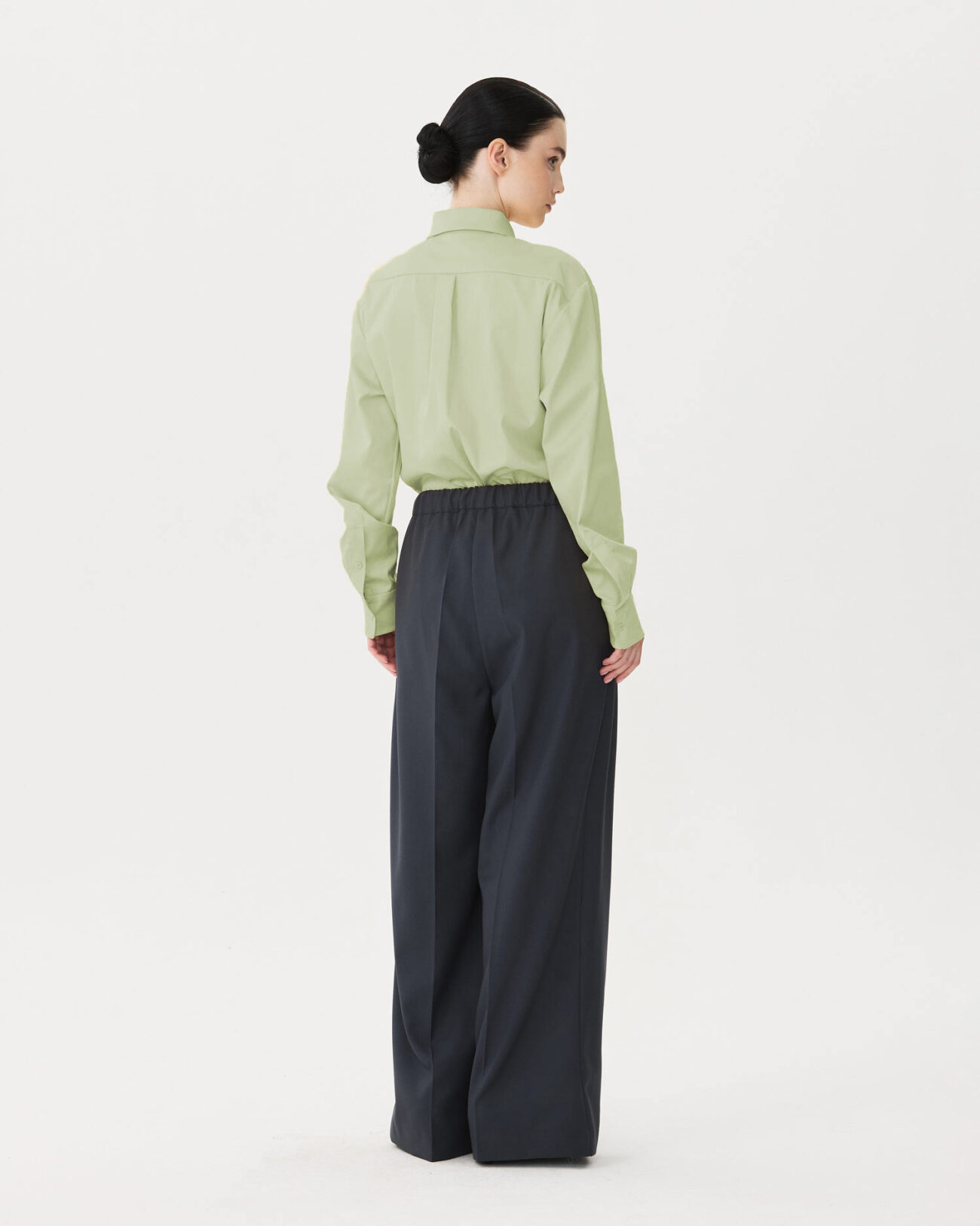 Рубашка из коллекции Fall-Winter 25/26 Victoria Andreyanova