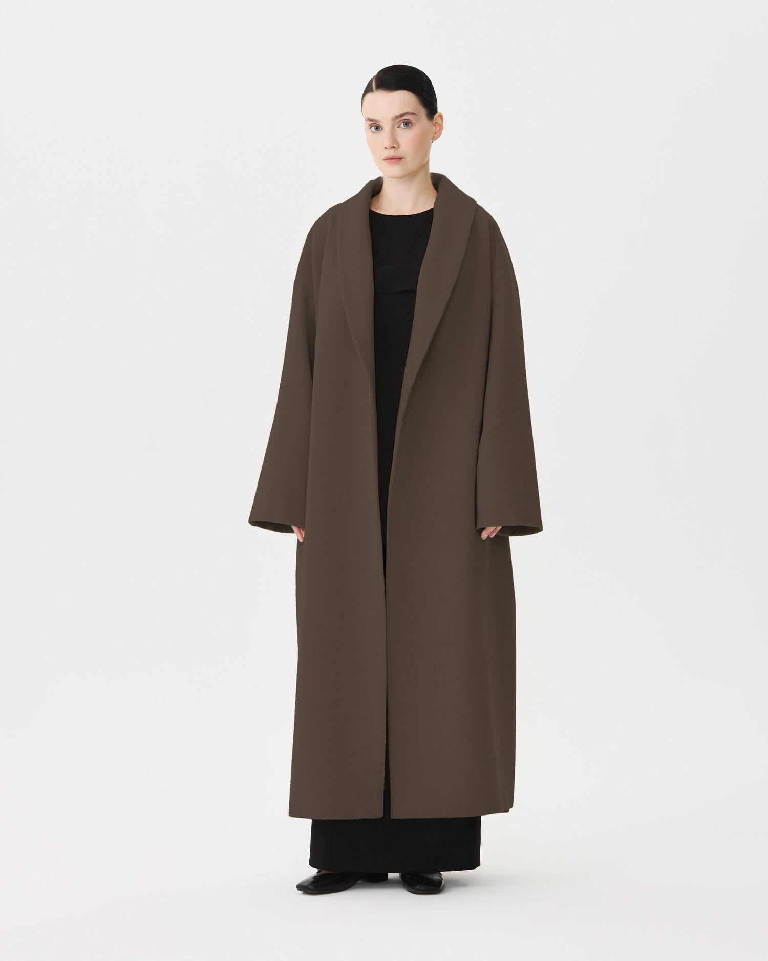 Пальто из коллекции Fall-Winter 25/26 Victoria Andreyanova