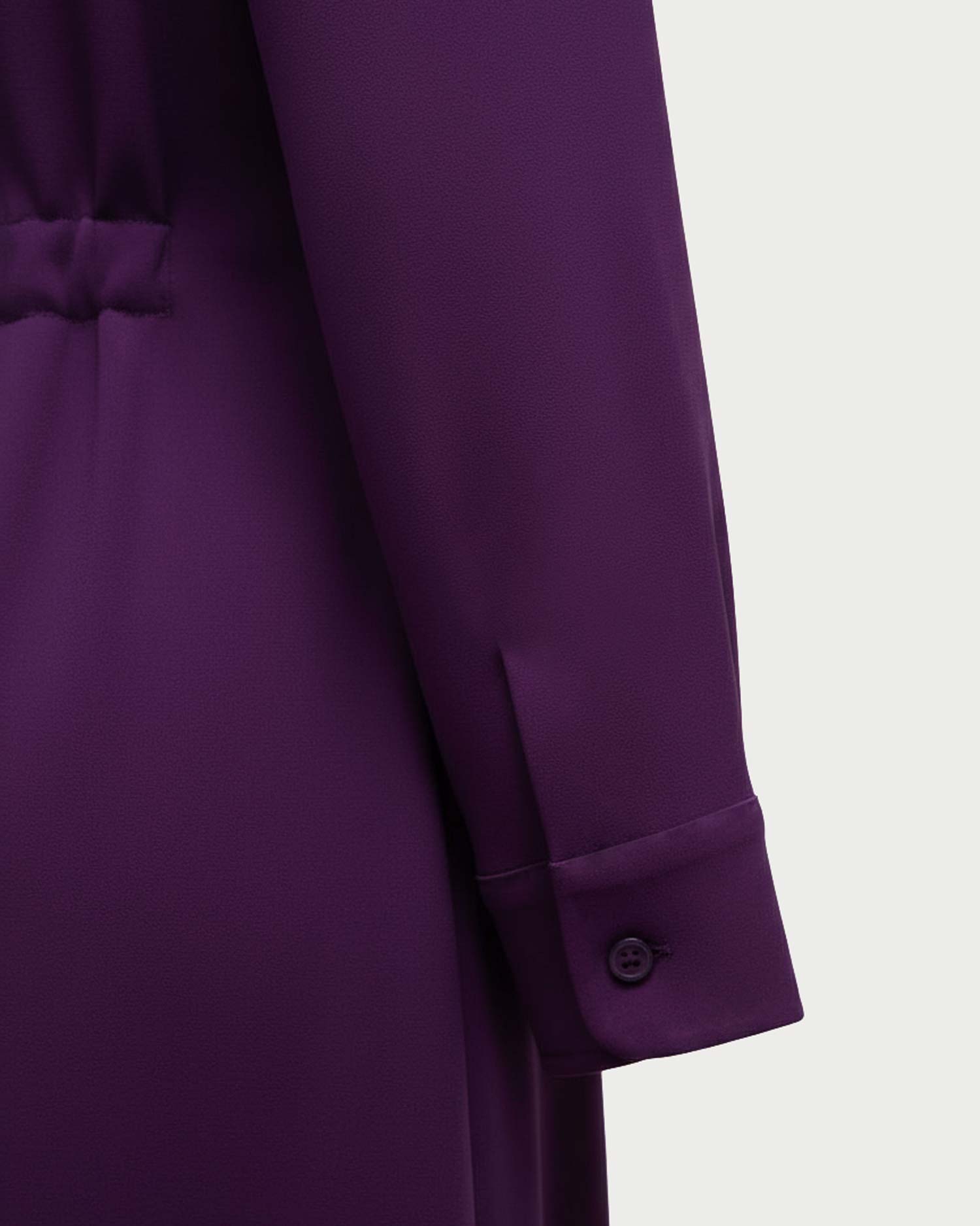 Платье с воротником-стойкой — изображение 11