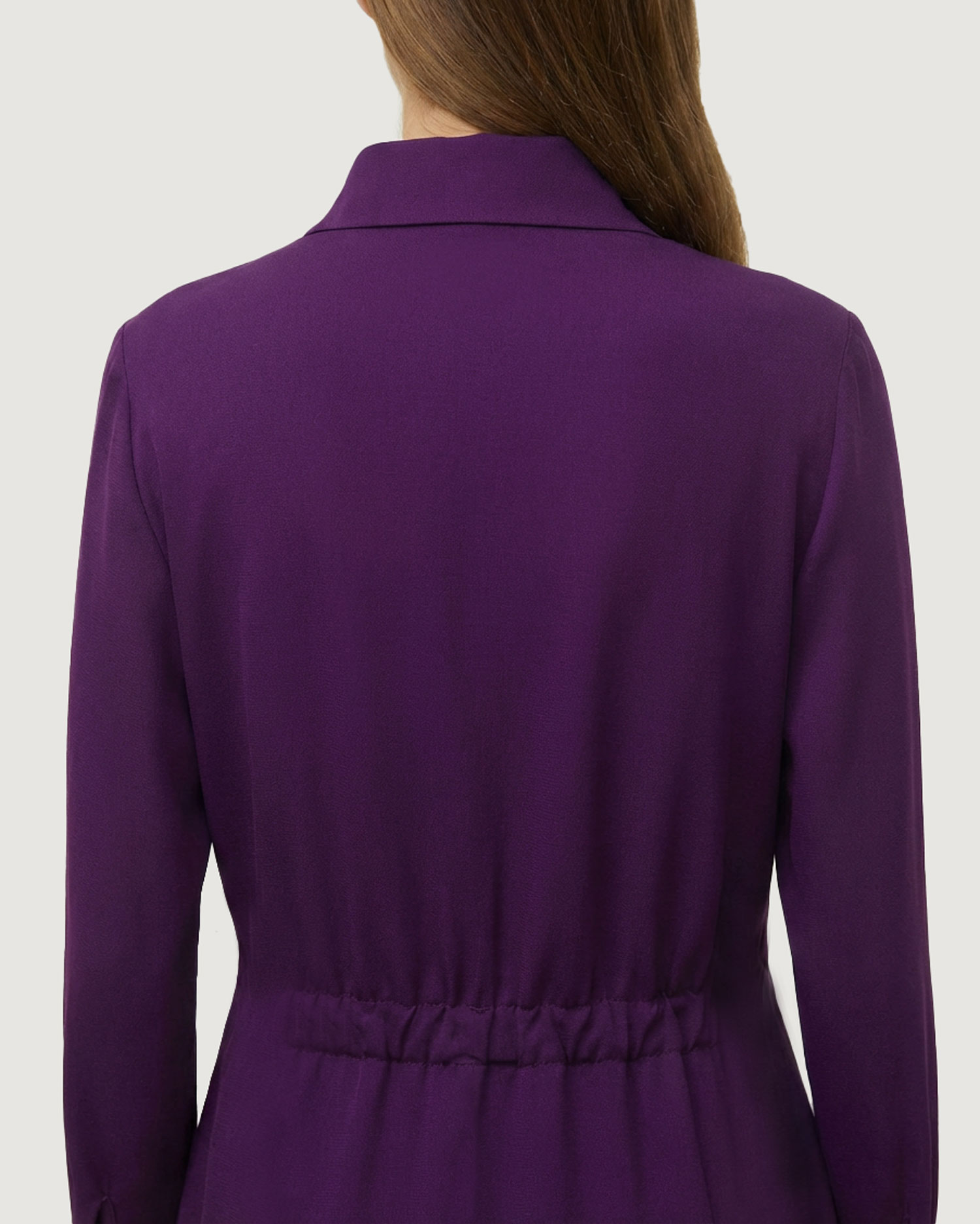 Платье с воротником-стойкой — изображение 10