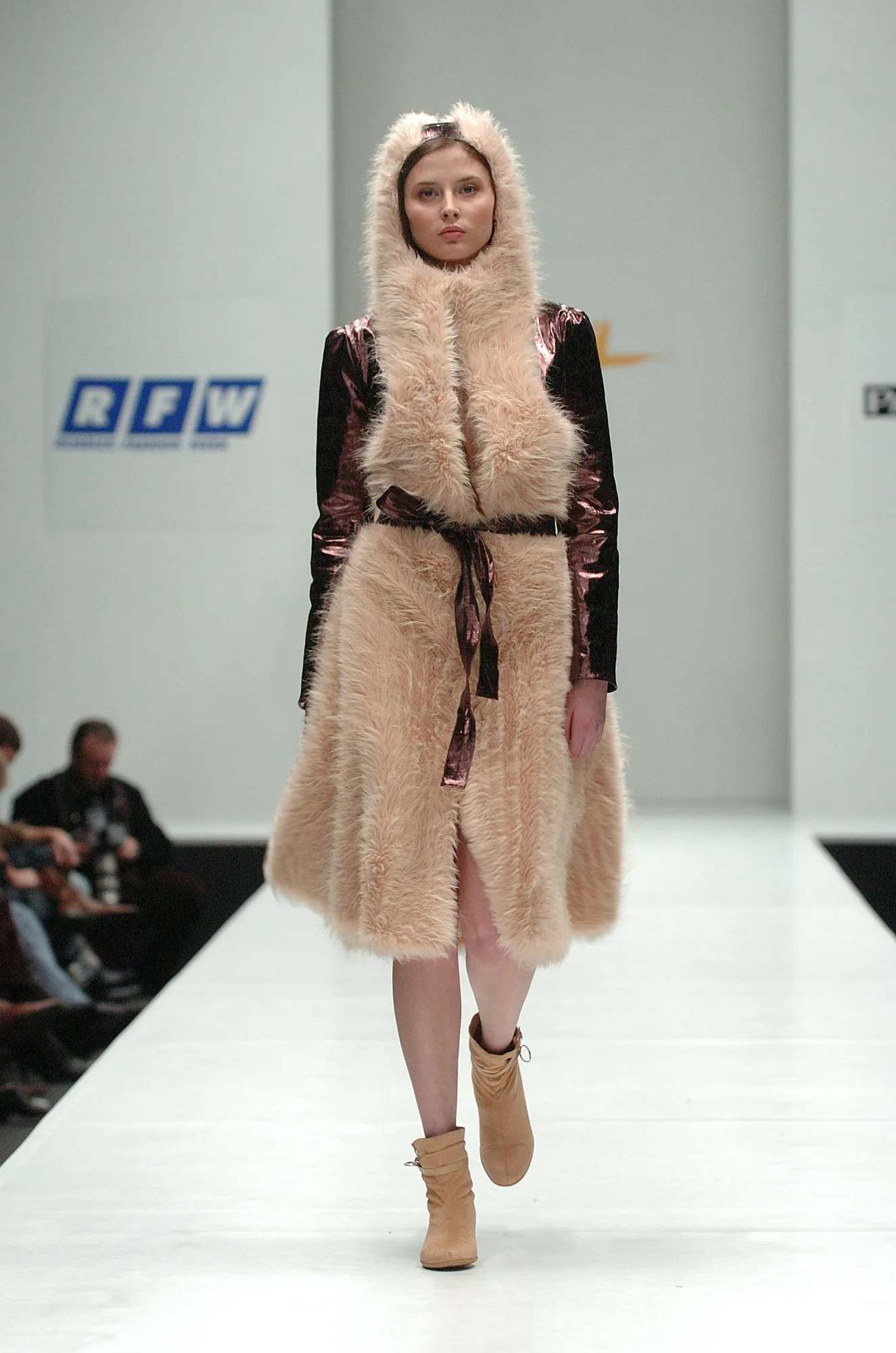 Коллекция 003_A-W 05-06 Нашелетозима, Victoria Andreyanova, образ 30