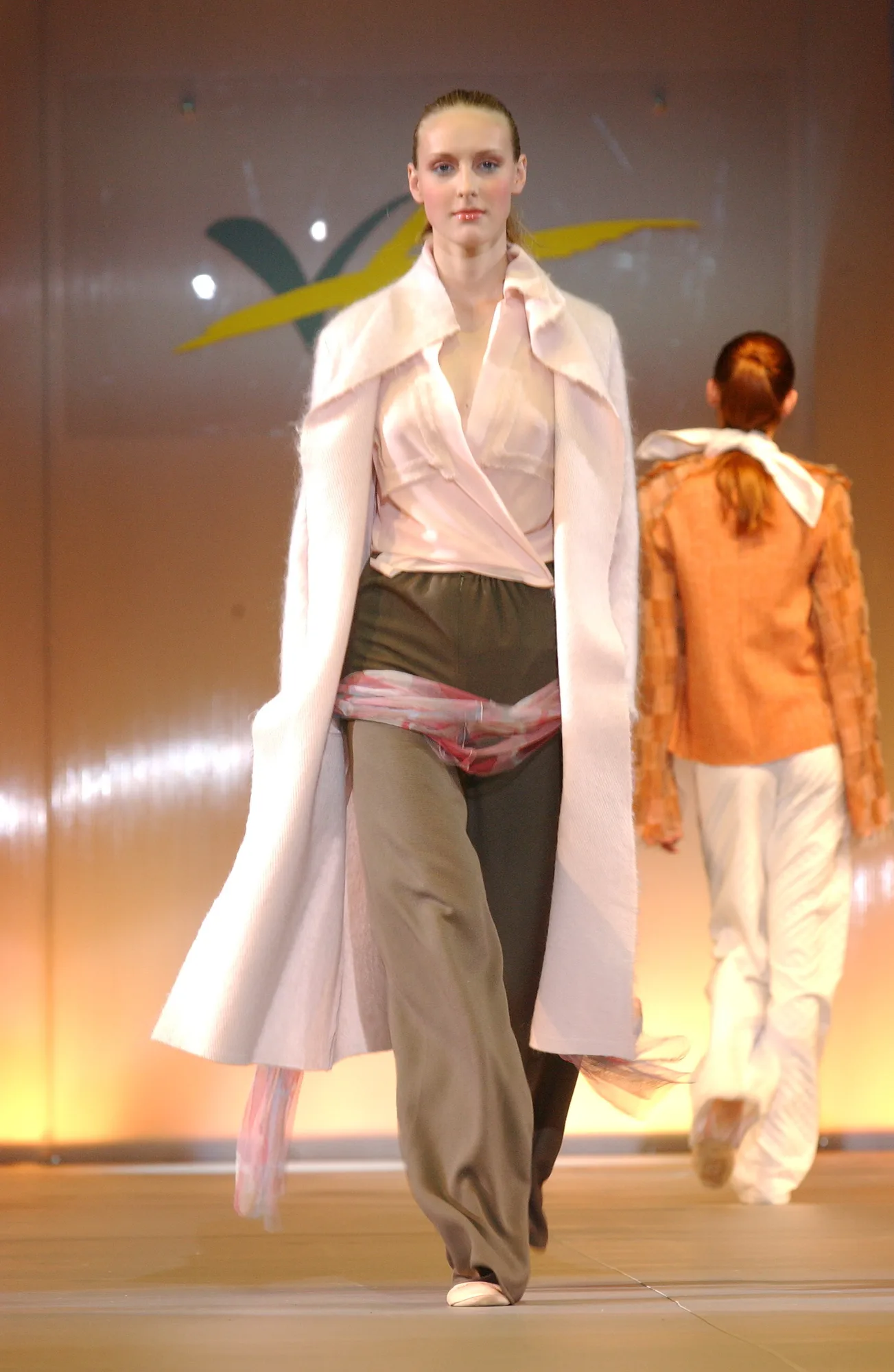 Коллекция 2001 Показательные выступления 2001, Victoria Andreyanova, образ 6