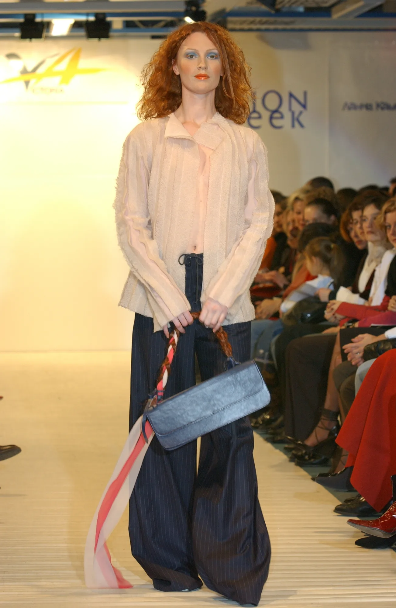 Коллекция 2001 Spring Fusion Week 2001, Victoria Andreyanova, образ 35