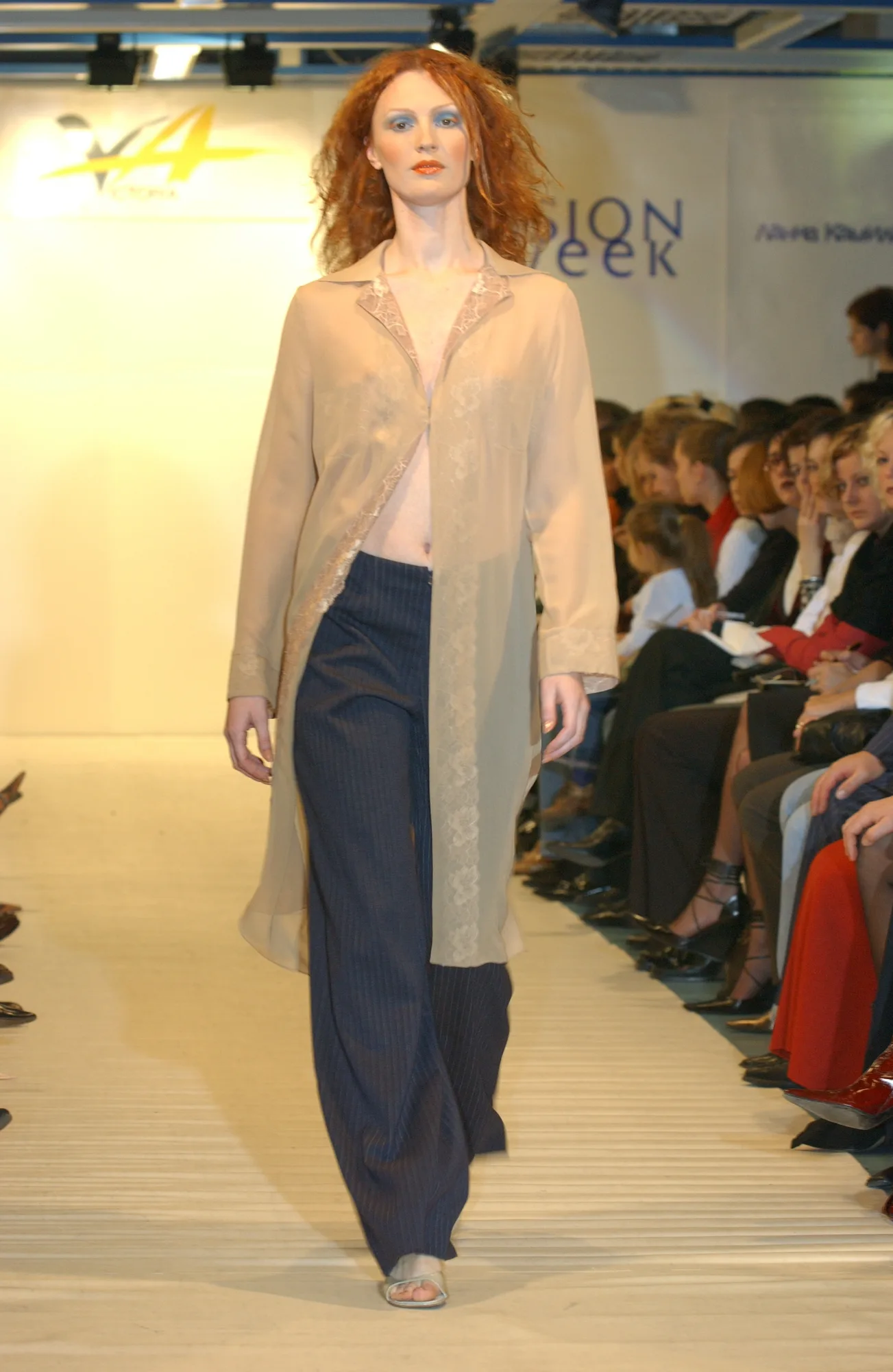 Коллекция 2001 Spring Fusion Week 2001, Victoria Andreyanova, образ 9