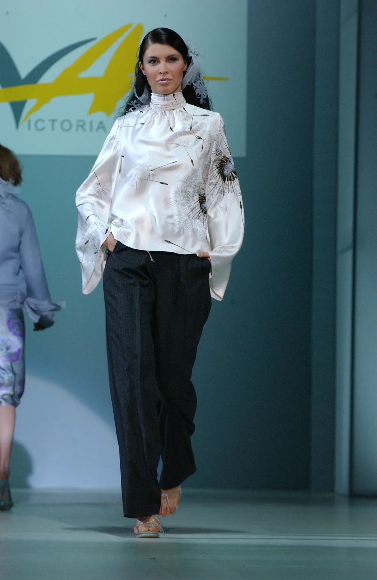 Коллекция 2003 Южный полюс 2003, Victoria Andreyanova, образ 19