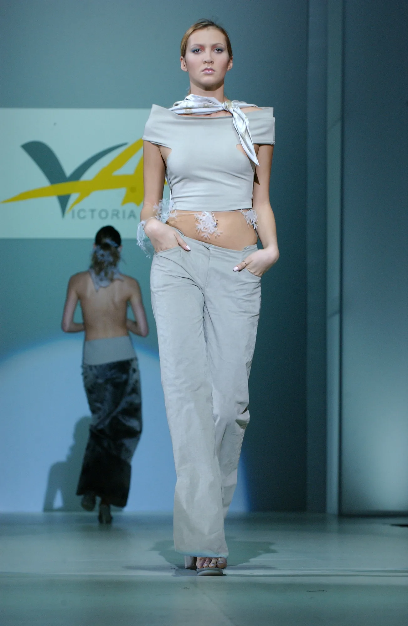 Коллекция 2003 Южный полюс 2003, Victoria Andreyanova, образ 21