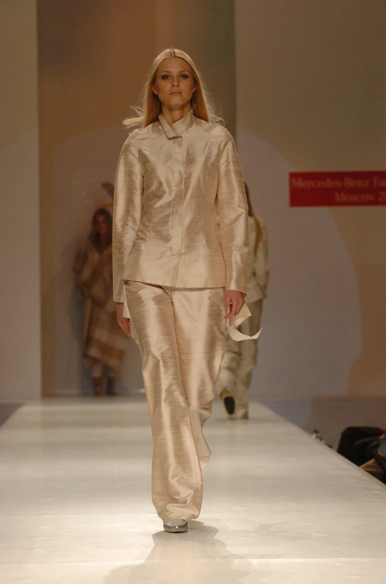 Коллекция 2004 Mercedes 2004, Victoria Andreyanova, образ 11
