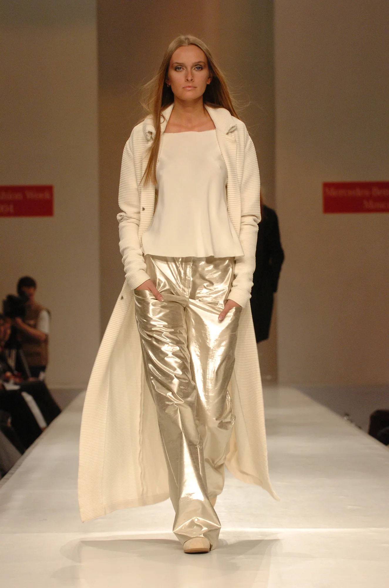 Коллекция 2004 Mercedes 2004, Victoria Andreyanova, образ 18