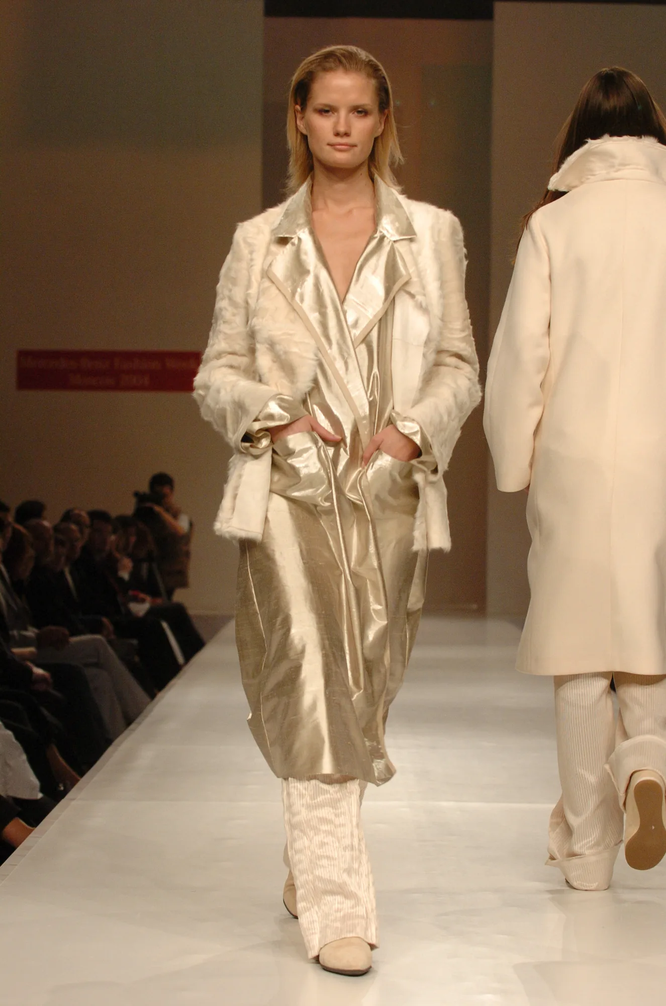 Коллекция 2004 Mercedes 2004, Victoria Andreyanova, образ 9