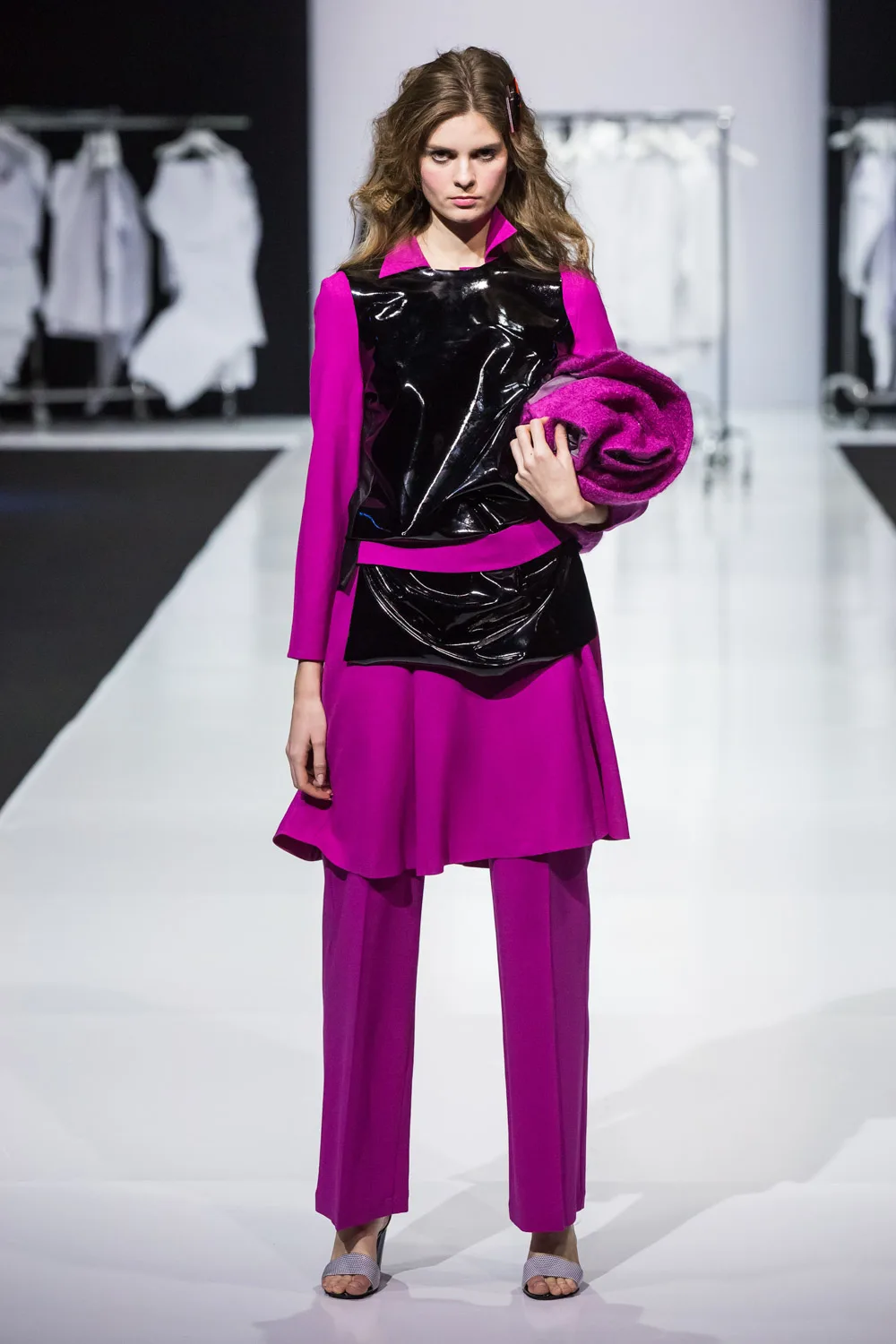 Коллекция FW 2018-19. Британцы в городе 2018, Victoria Andreyanova, образ 21