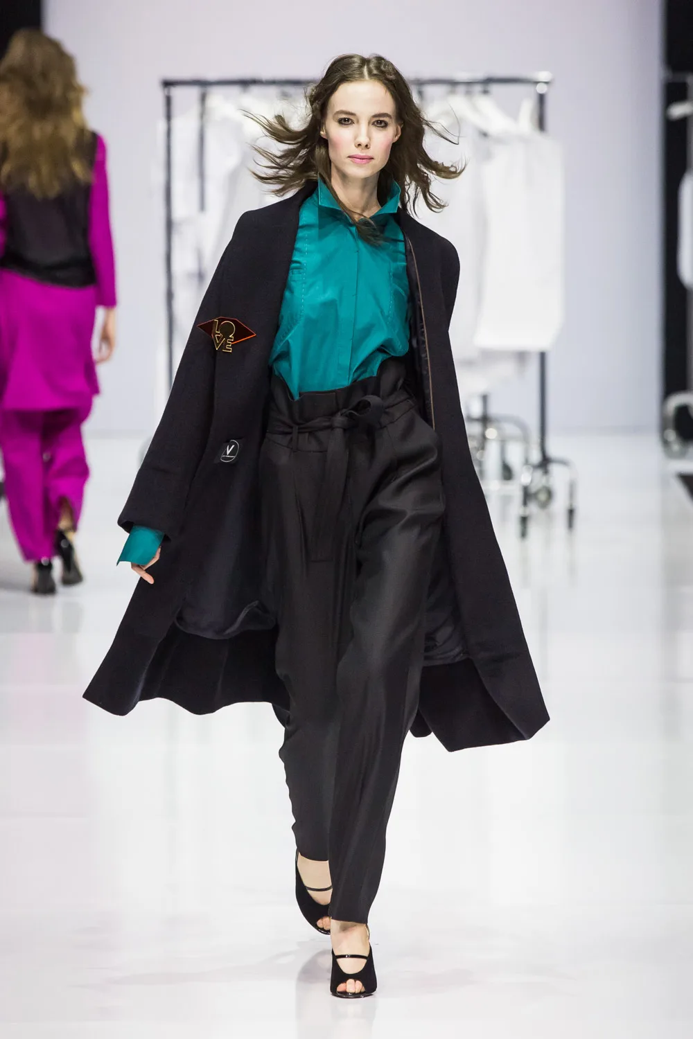 Коллекция FW 2018-19. Британцы в городе 2018, Victoria Andreyanova, образ 22