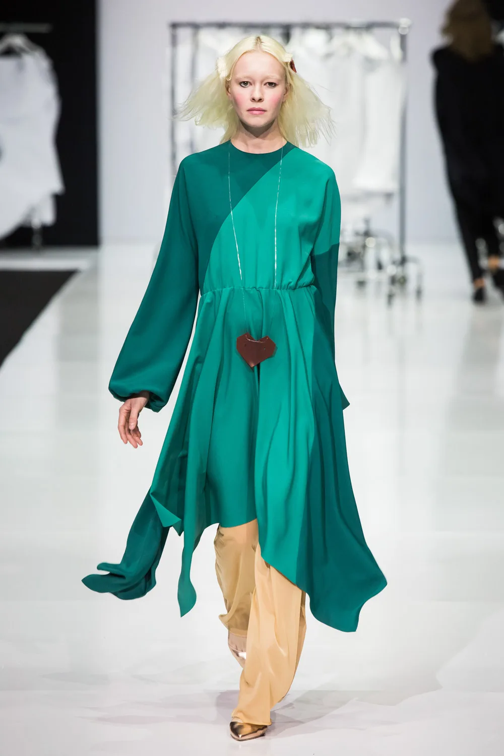 Коллекция FW 2018-19. Британцы в городе 2018, Victoria Andreyanova, образ 24