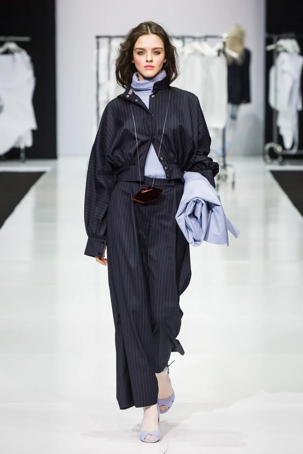 Коллекция FW 2018-19. Британцы в городе 2018, Victoria Andreyanova, образ 33