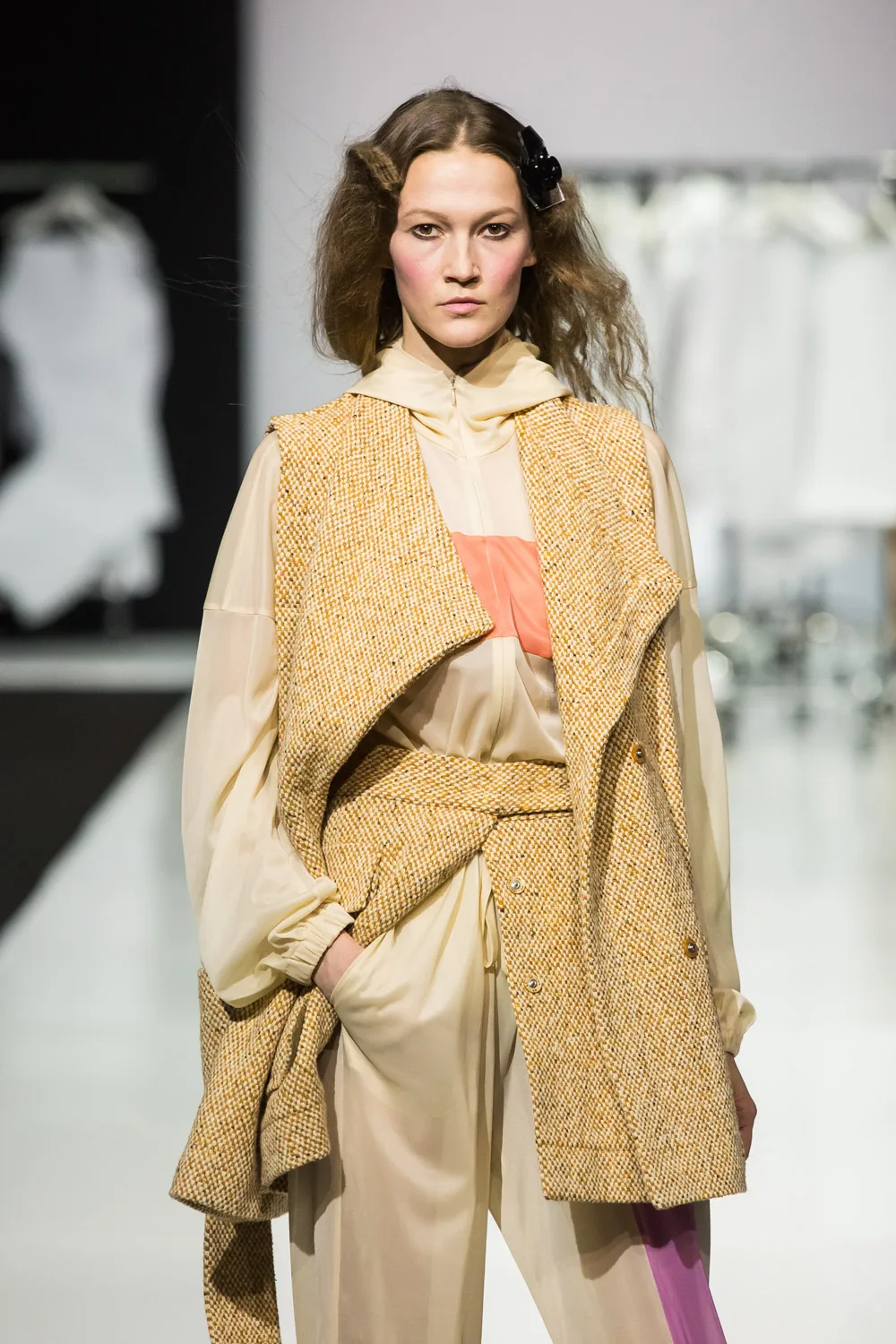 Коллекция FW 2018-19. Британцы в городе 2018, Victoria Andreyanova, образ 38