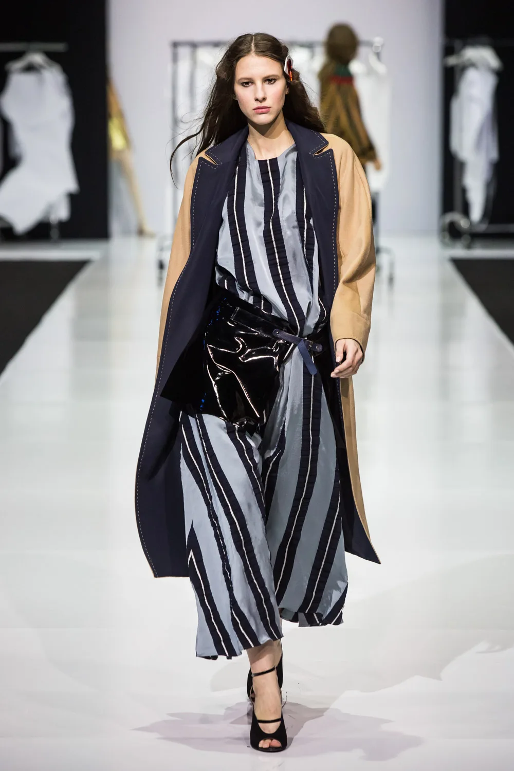 Коллекция FW 2018-19. Британцы в городе 2018, Victoria Andreyanova, образ 43