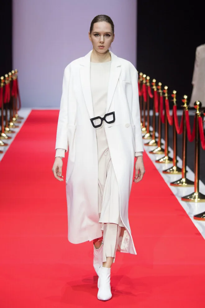Коллекция FW 2019-20. Королева 2019, Victoria Andreyanova, образ 18