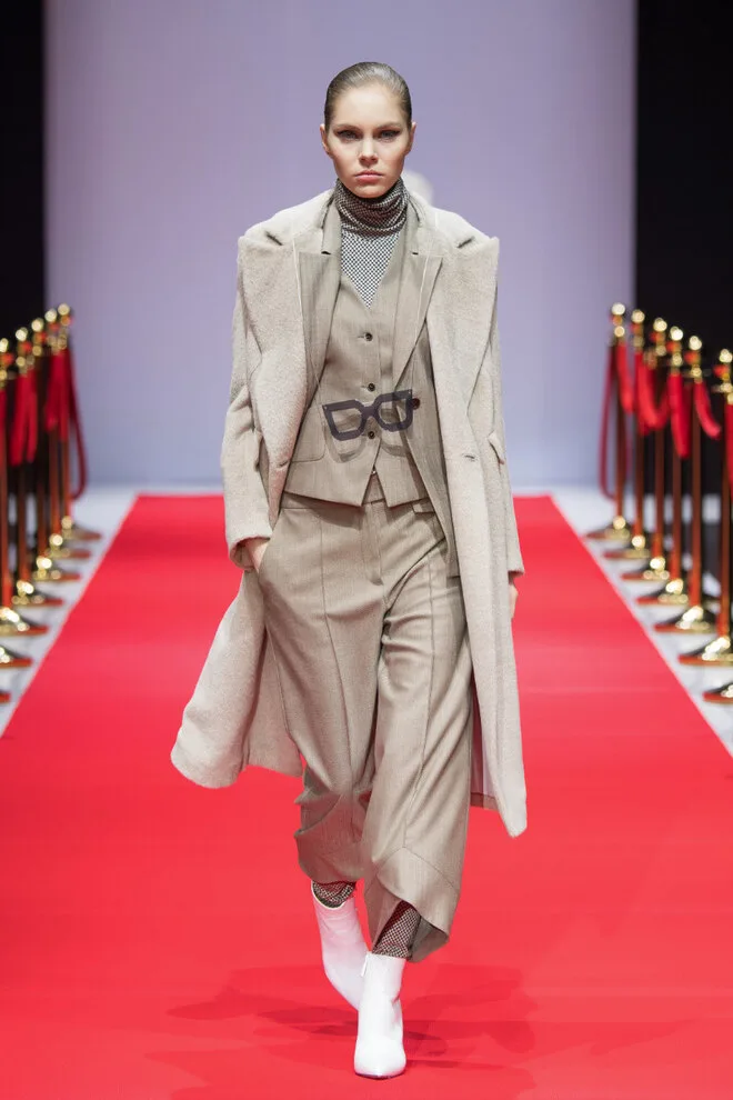 Коллекция FW 2019-20. Королева 2019, Victoria Andreyanova, образ 30