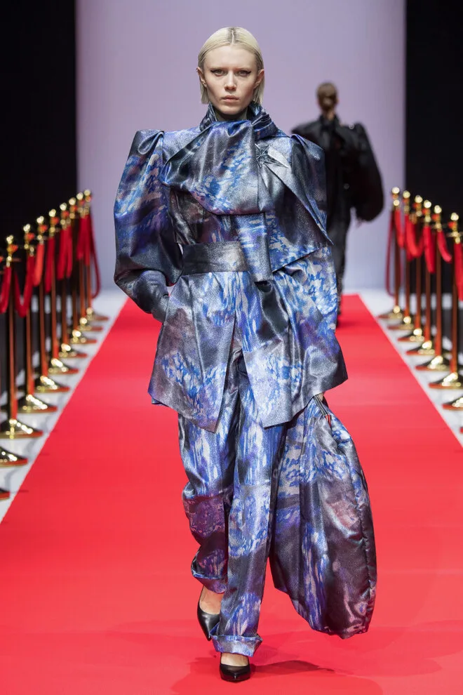 Коллекция FW 2019-20. Королева 2019, Victoria Andreyanova, образ 8